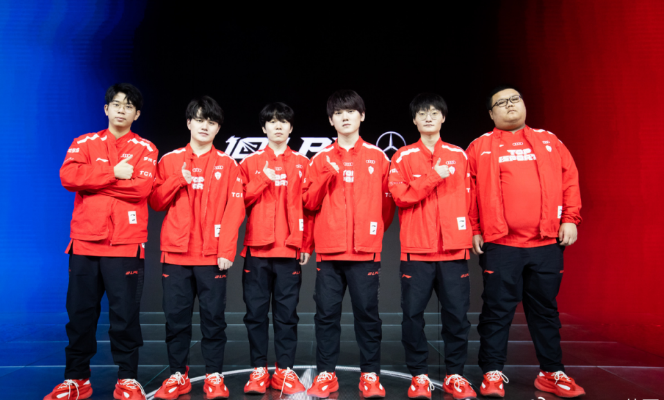 勇士队jones 勇士队jones